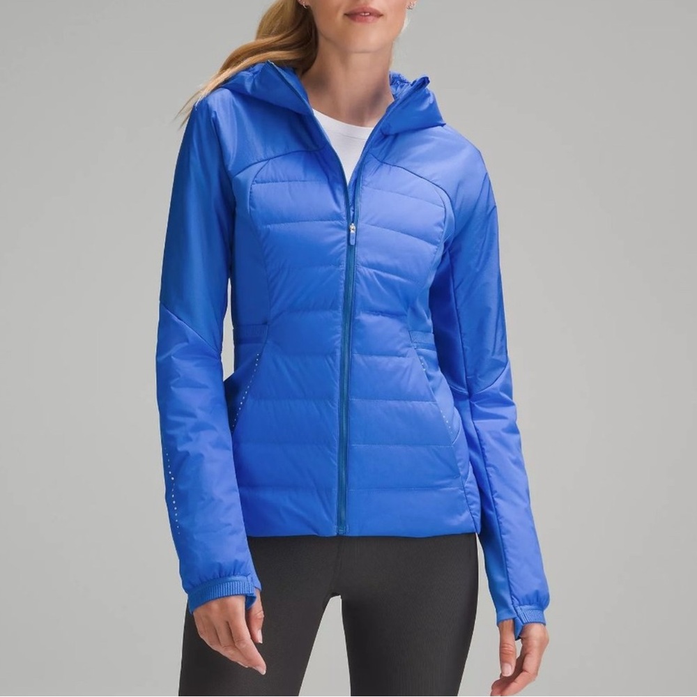 Lululemon Down For It All Jacket size 8 Pipe Dream Blue EUC - Picture 4 of 16